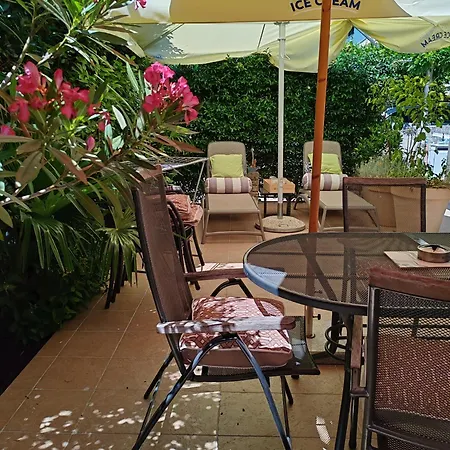 Apartment Mirta *